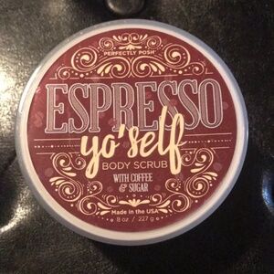 Perfectly Posh Expresso Yourself body scrub~ New & Sealed package